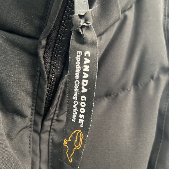 Canada Goose Vest - Picture 3 of 7